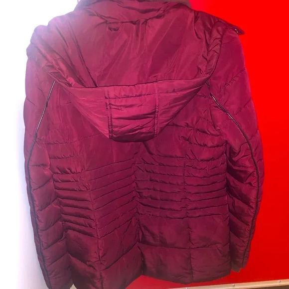 Guess jacket - Picture 2 of 2